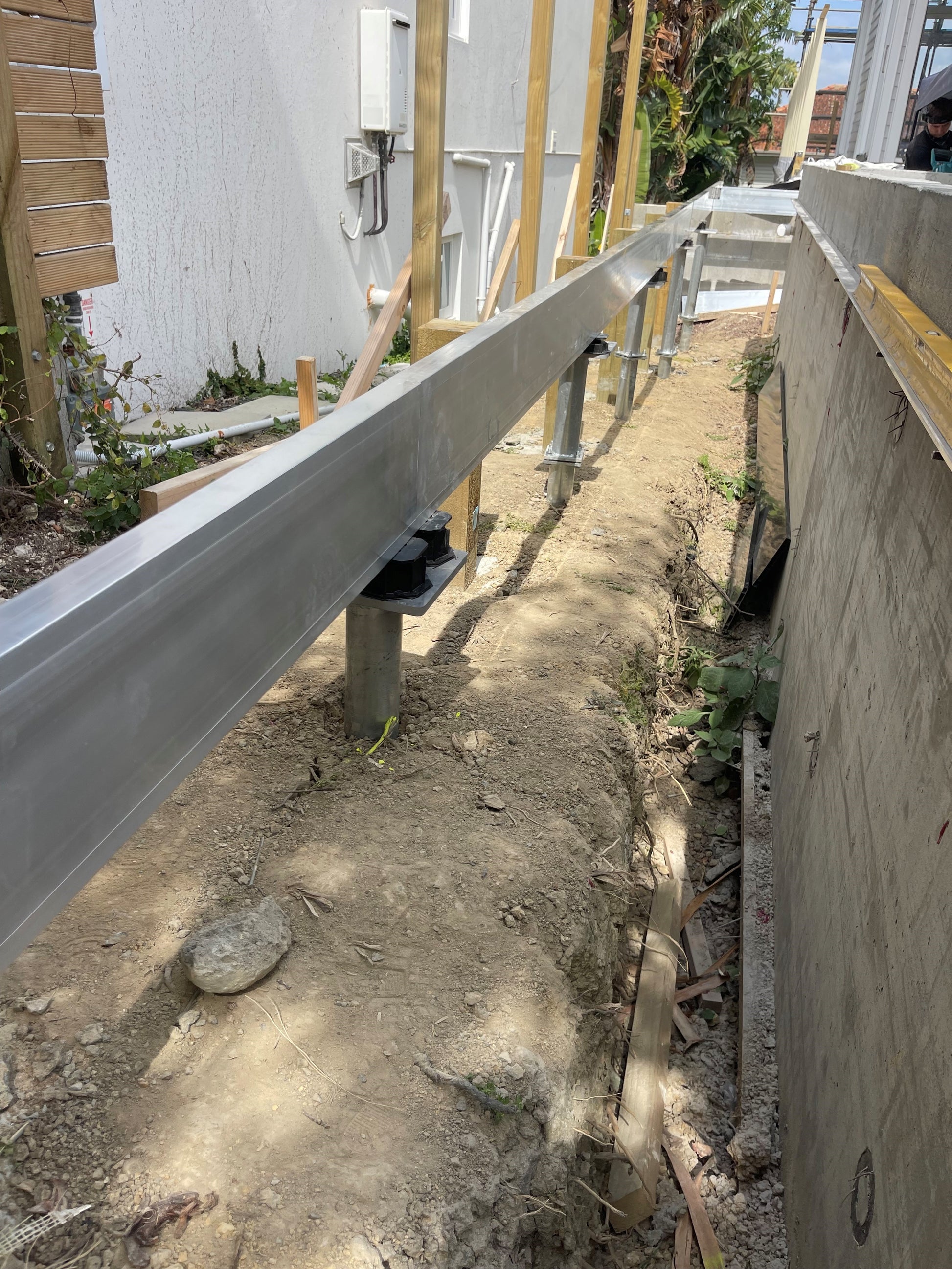 Anchorjak Aluminium Framing on J-Vice Screw piles ground screws