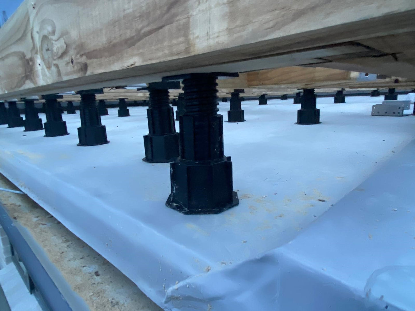 Anchorjak Adjustable Pedestal Cost effective pedestal range Auckland Takapuna Queenstown Jvice