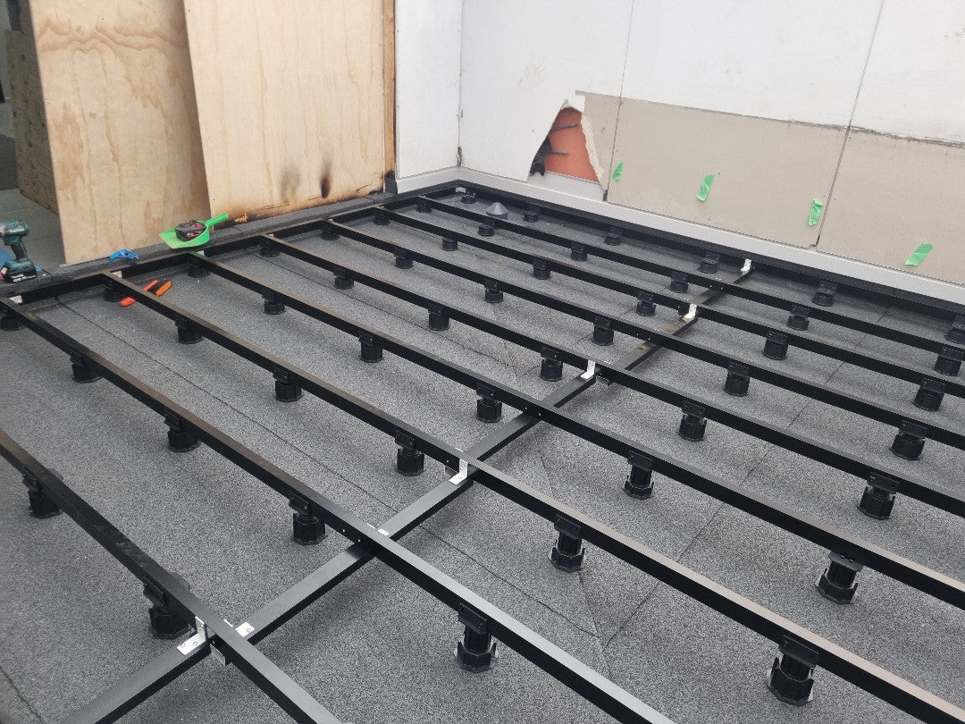 Aluminium Framed pedestal deck Auckland