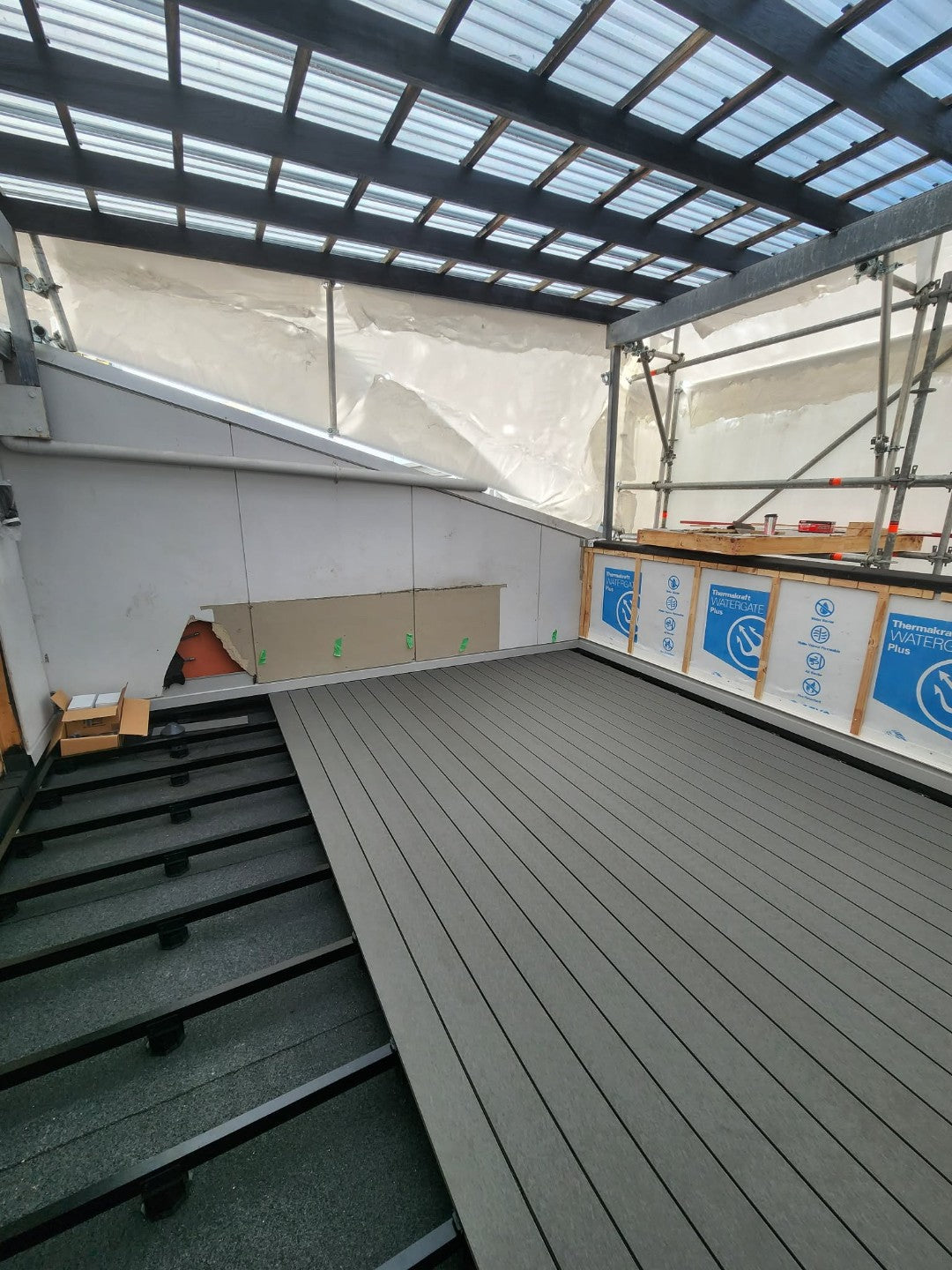 Aluminium Framed pedestal deck Auckland with Biform deking and Anchorjak adjustable pedestals